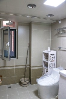 山之韵现代简约卫生间效果图